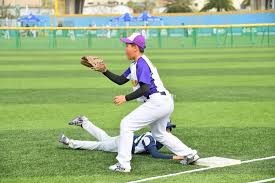 庆祝建队126周年！巴萨官方社媒晒诺坎普球场海报